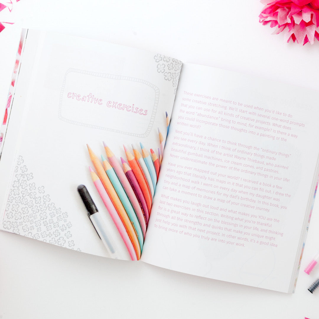 Here's an inside look of The Creative Retreat book by Jennie Moraitis. 
